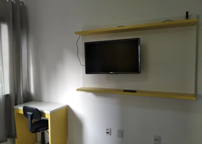 Apartamento Mobiliado Em Frente à Santa Casa *
